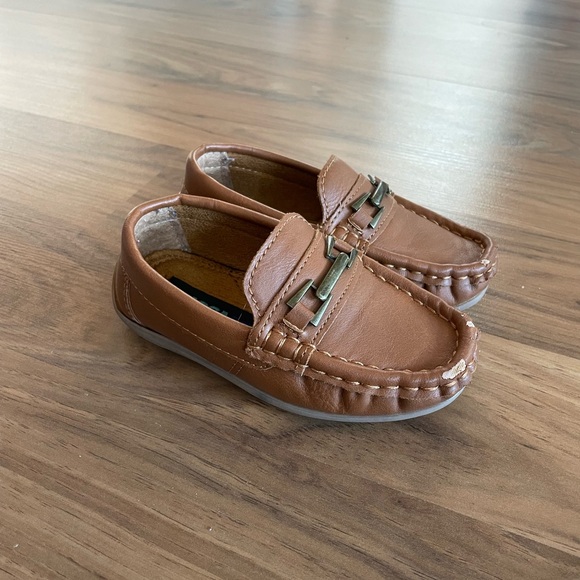 Toddler boy dress shoe bundle. Ralph Lauren & Josmo. Size 5 - Picture 3 of 3